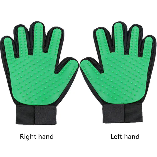 Eco-Friendly Pet Grooming Gloves